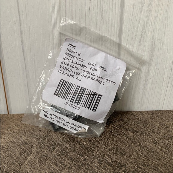 NWT Free people, rectangle Black Barrette - Picture 5 of 5